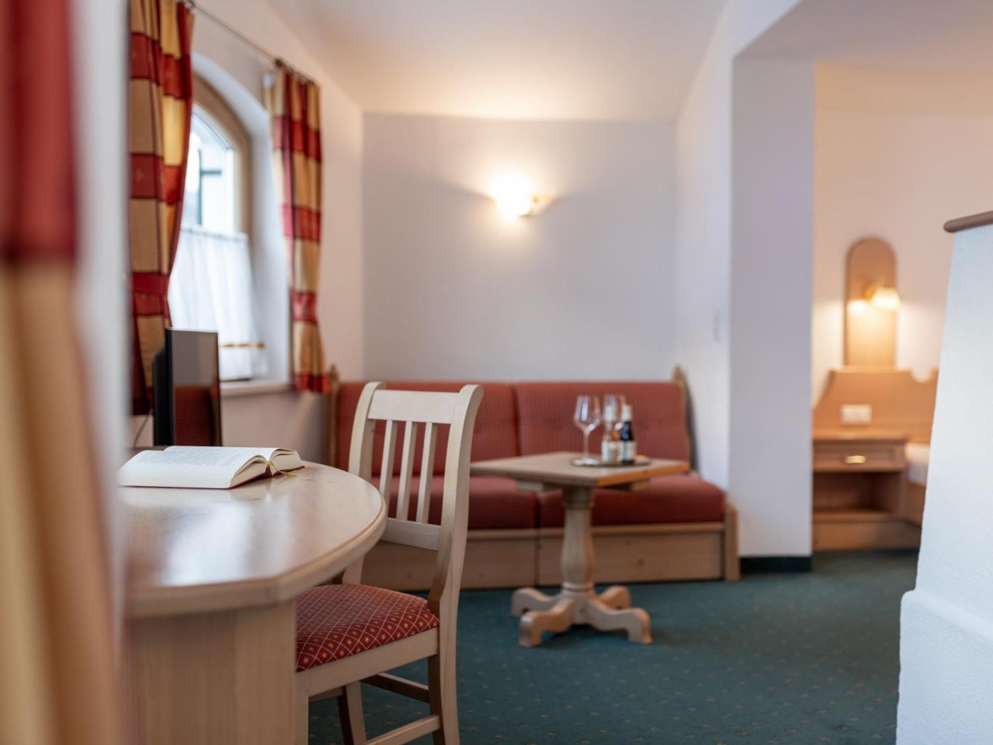 Hotel Garni Europa ซังคท์อันทอนอัมอาร์ลแบร์ก ภายนอก รูปภาพ