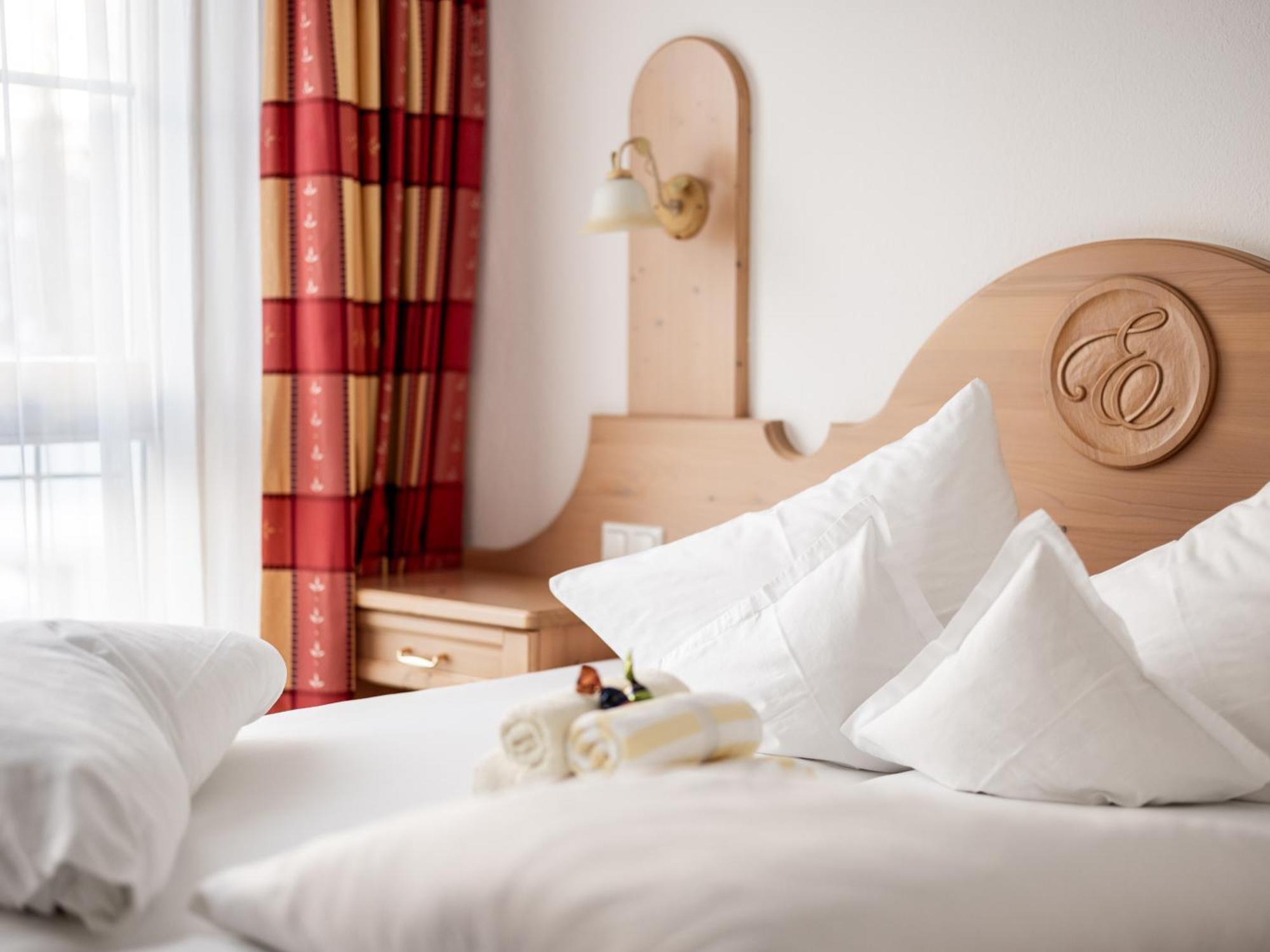 Hotel Garni Europa ซังคท์อันทอนอัมอาร์ลแบร์ก ภายนอก รูปภาพ